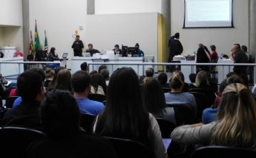 Homem é condenado por morte de jovem durante troca de tiros em Criciúma