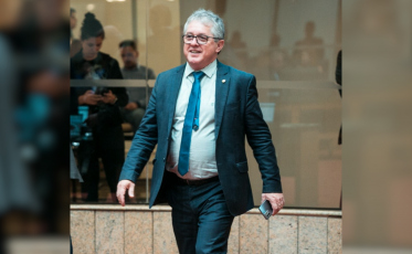 Tiago Zilli é reeleito deputado e diz estar 