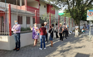 Filas no aguardo da votação