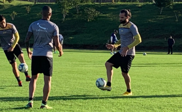 Sem Léo Gamalho, Criciúma já está em Ribeirão Preto