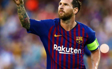 Messi, maior artilheiro de times europeus pelo Barcelona, busca superar recorde de Pelé