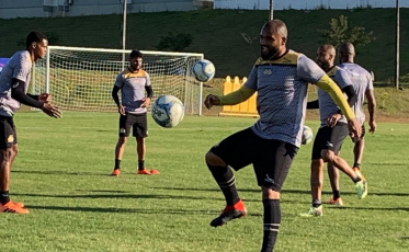 Os gols na meta de Liel (VÍDEO)