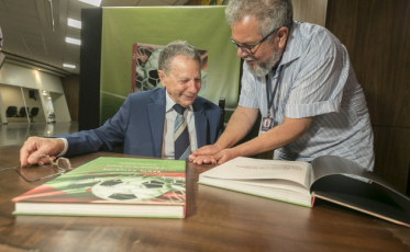 Lançado o livro da história do futebol catarinense