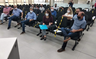 Lojistas de Criciúma ficam desapontados com falta de iluminação de natal