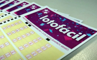 Lotofácil sorteia neste sábado prêmio especial de R$ 120 milhões