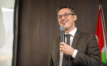 Denúncia: A influência de Lucas Esmeraldino no governo