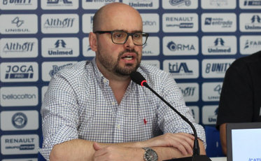 A renúncia do presidente do Atlético Tubarão