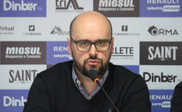 Atlético Tubarão divulga nota sobre renúncia de presidente