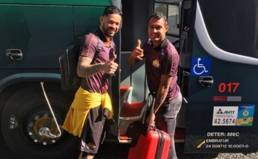 Criciúma com uma mudança em Salvador