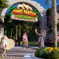 Dinossauros que se movem e fazem sons chegam a novo parque gratuito em SC