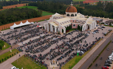 Motores, fé e expectativa: Romaria dos Motociclistas quer bater novo recorde em Içara