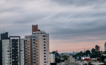 Frente fria deixa sábado gelado antes da chegada do inverno em SC