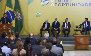 Governo publica MP para regulamentar trabalho remoto