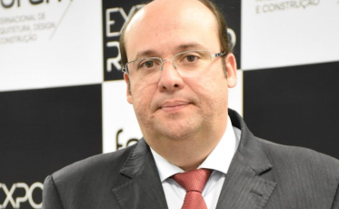 Mais um ano com Manfredo na presidência da Anfacer