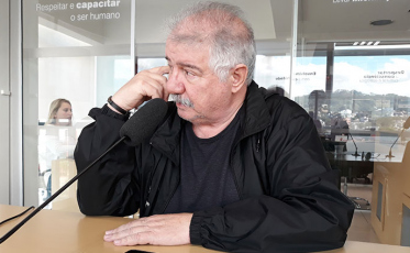 Nassif faz sessão de autógrafos e aposta na Bélgica como surpresa da Copa