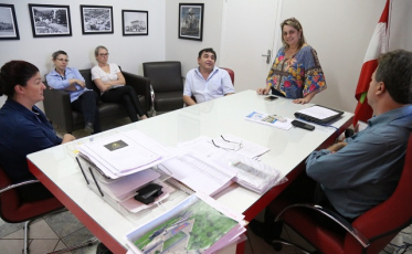 Nove médicos cubanos deixam Içara