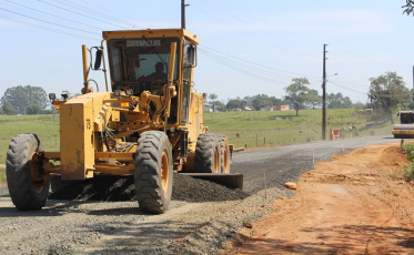 Obras de pavimentação são reiniciadas em Maracajá