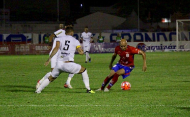 Marcílio e Figueirense ficam no 0 a 0