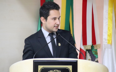 Vereador mais jovem deixa a Câmara