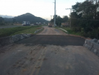 Via marginal aberta na BR-101 em Sangão