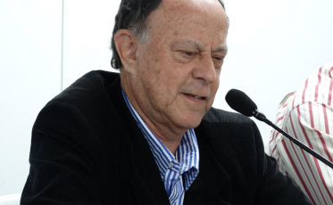 Prefeitura de Laguna exonera 48 comissionados