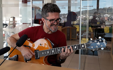 Música é improviso, mas com domínio