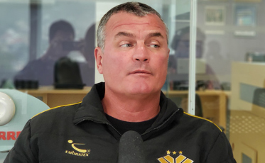 Mazola Jr defende tecnologia no futebol e mostra carinho pela torcida carvoeira