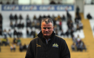 Mazola com problemas para pegar a Ponte Preta