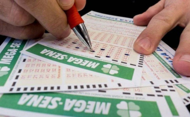Mega-Sena paga prêmio de R$ 43 milhões neste sábado