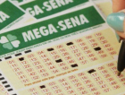 Concurso 3002 da Mega-Sena: veja os números sorteados nesta quinta-feira (30)