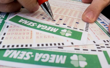 Mega-Sena acumula e próximo sorteio deve pagar R$ 6,7 milhões