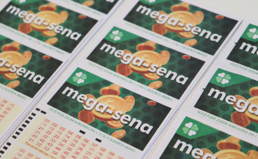 Concurso 3048 da Mega-Sena: veja os números sorteados neste domingo (23)