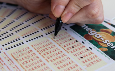 Concurso 3048 da Mega-Sena sorteia prêmio de R$ 58 milhões neste domingo (22)