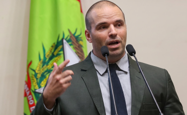 De olho no terceiro mandato, Jessé Lopes reforça posição conservadora e apoio a Jorginho