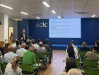 Empresários do Sul levam prioridades da região a candidatos em evento da Facisc em Criciúma