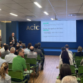 Empresários do Sul levam prioridades da região a candidatos em evento da Facisc em Criciúma