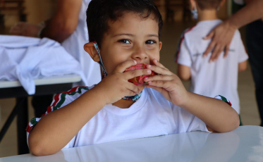 Merenda escolar de qualidade e valorização da agricultura familiar