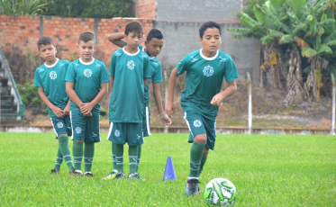 De olho na volta ao profissionalismo, Metropol abre escolinha