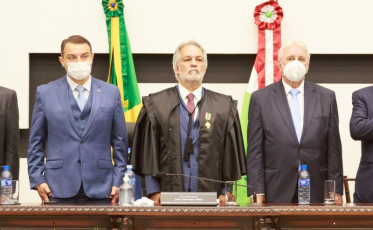 Sopelsa assume com agenda de fortalecimento de relações entre poderes