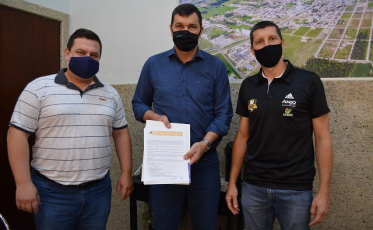 Morro da Fumaça é o primeiro município a assinar contrato com o Anjos do Futsal para 2021