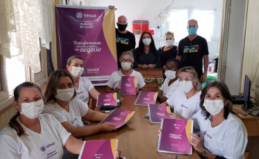 Programa Mulheres em Campo forma turma em Balneário Arroio do Silva