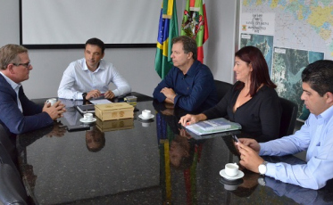 Repasses para maternidade e UTI preocupam prefeito