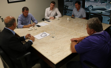 Nova Veneza pede apoio para concluir asfaltamento