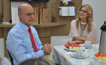 Secretário e o debate “Desenvolvimento da Educação em Santa Catarina”