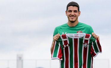 Fluminense oficializa anúncio de Nino