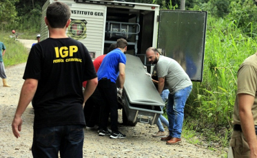 Latrocínio: idoso é morto com facadas no peito e na nuca