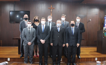 Eleitos tomam posse em Nova Veneza