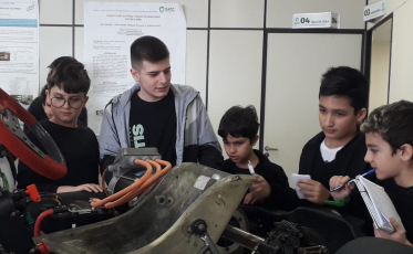 Alunos do Colégio Satc aprendem propósitos dos ODS a partir das aulas de literatura e história 