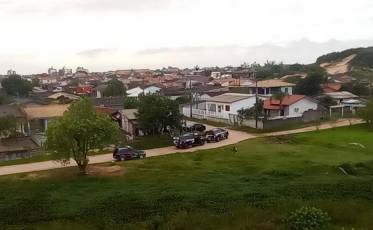 Operação prende três envolvidos por roubos violentos na região (VÍDEO)