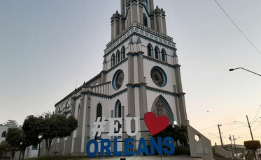 Orleans: testes em caminhoneiros e nos bairros